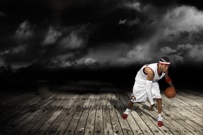 多米体育APP-绝境神之一手，Faker致命助攻助勇士逆风翻盘